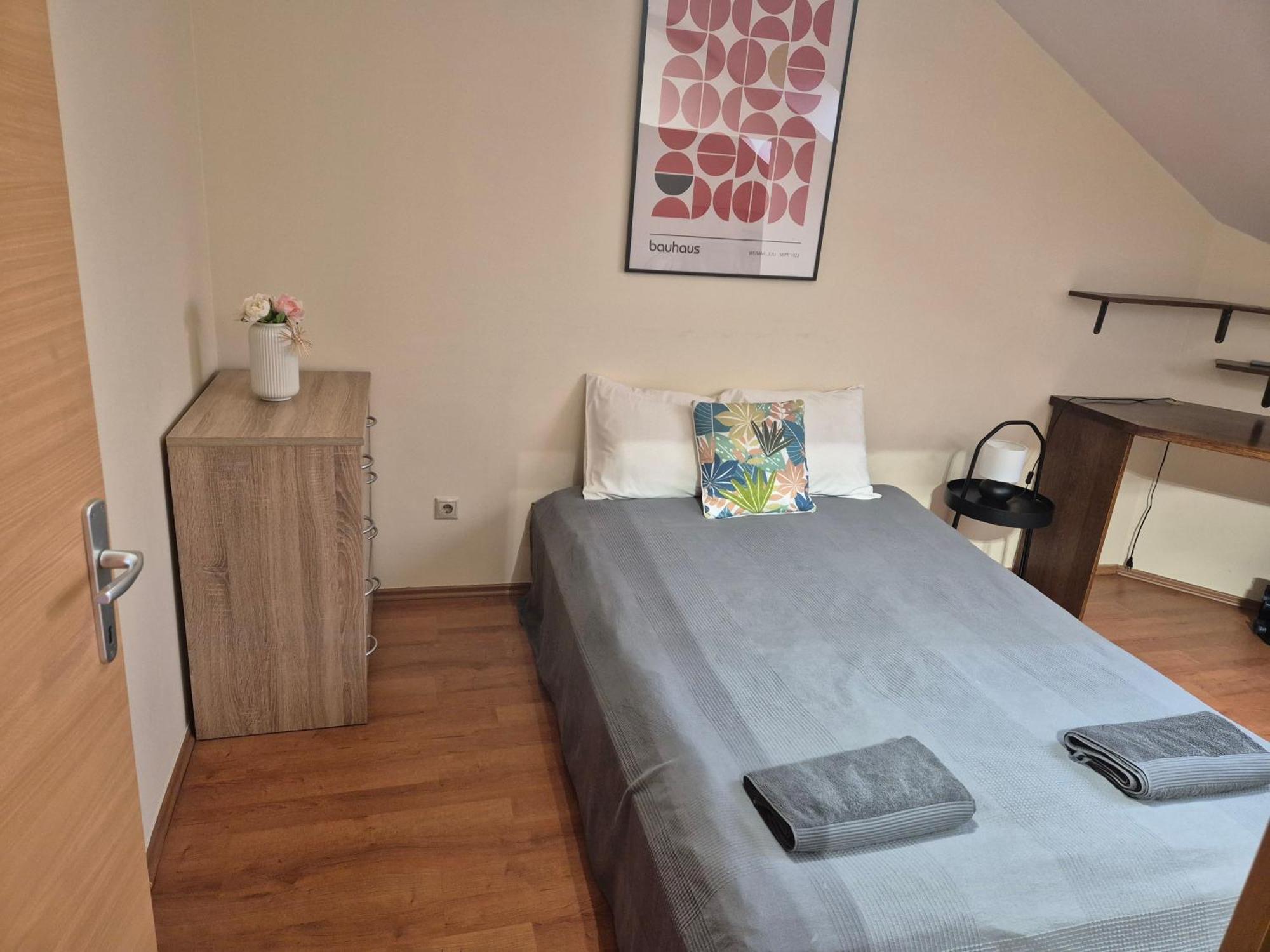 Central Apartment At Nagymezo Street Budapest Esterno foto